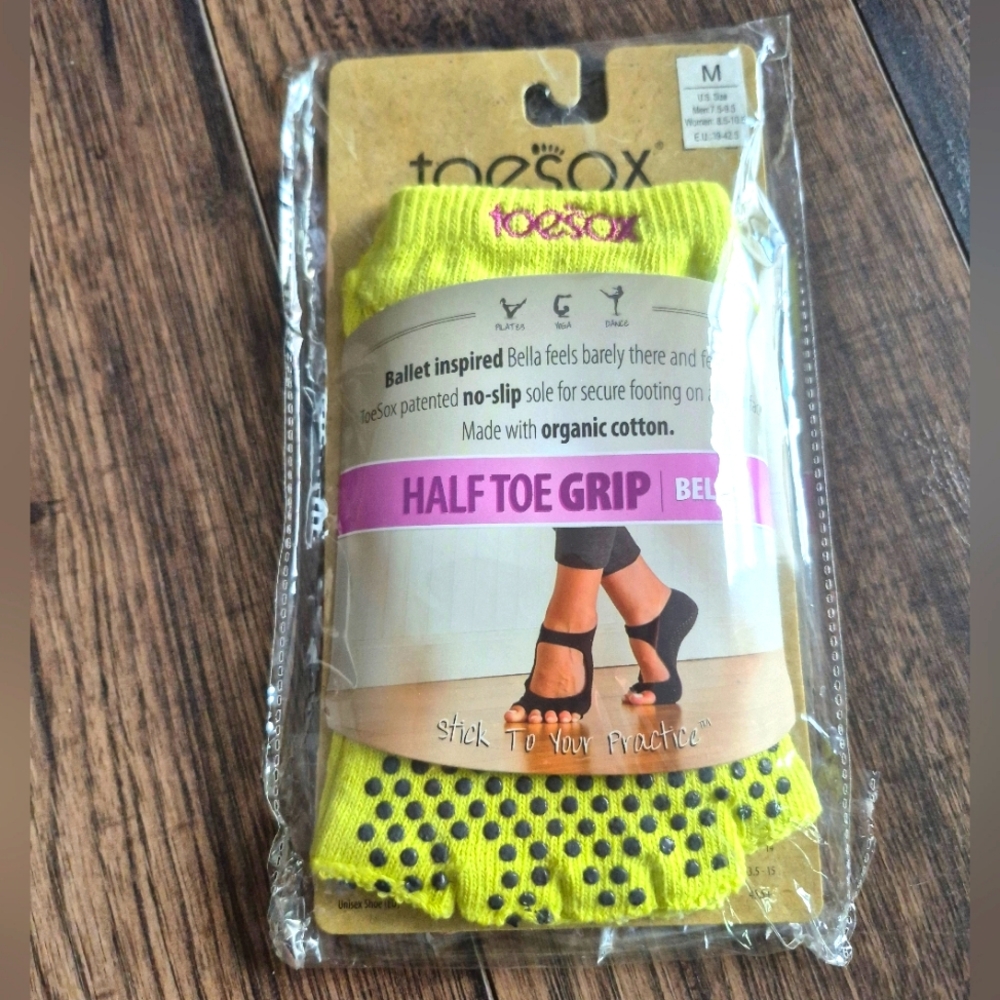 ToeSox half toe grip Bella size medium ballet dance pilates yoga